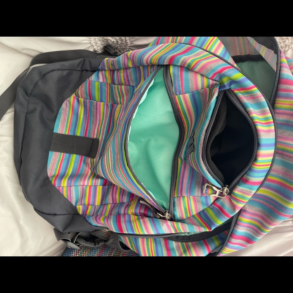 Adidas Back Pack & Lunch Bag - Picture 5 of 9